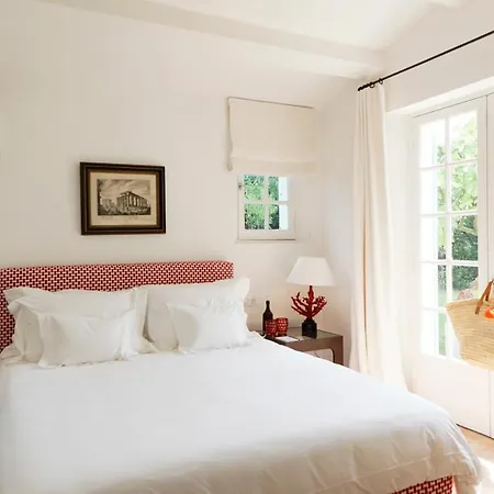 Saint-tropez Sleeps 10 Pool Air Con Wifi ヴィラ サントロペ