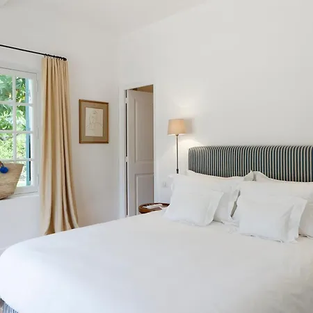 Saint-tropez Sleeps 10 Pool Air Con Wifi ヴィラ サントロペ