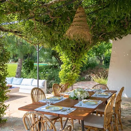Saint-tropez Sleeps 10 Pool Air Con Wifi サントロペ
