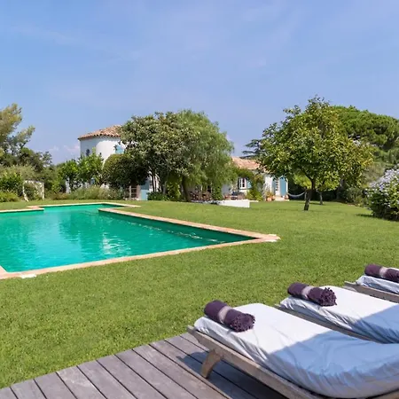Saint-tropez Sleeps 10 Pool Air Con Wifi